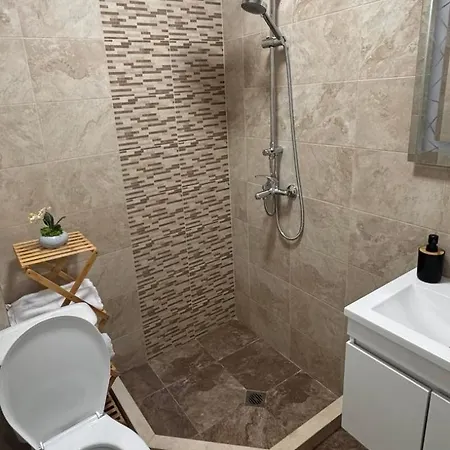 Appartamento Goldy With Private Garden *