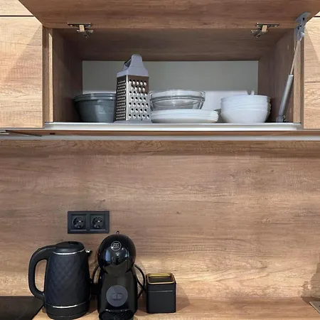 Goldy With Private Garden Appartamento