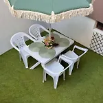 Goldy With Private Garden * Бургас