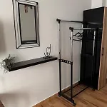 Апартаменты Goldy With Private Garden Бургас