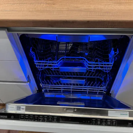 Goldy With Private Garden * بورغاس