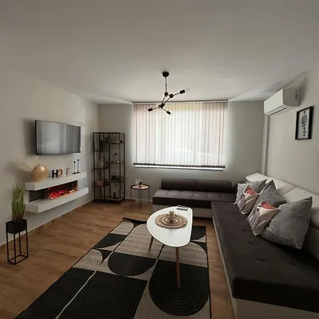 Apartament Goldy With Private Garden Burgas
